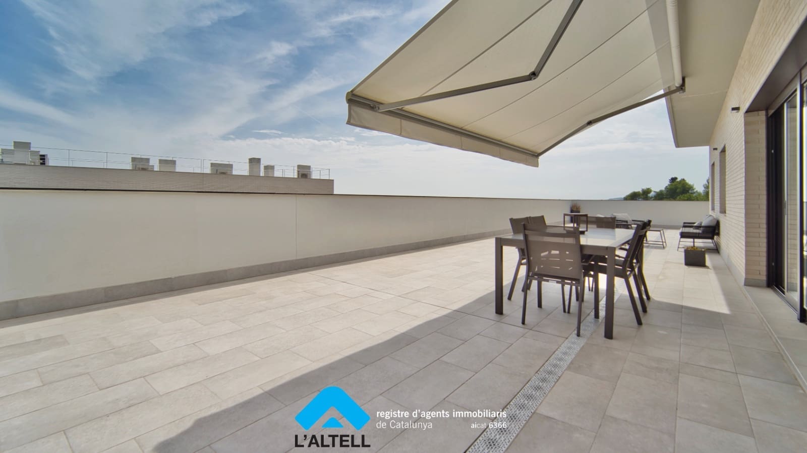 3 sovrum Takvåning till salu i L'Ametlla del Valles med pool garage - 545 000 € (Ref: 9996374)
