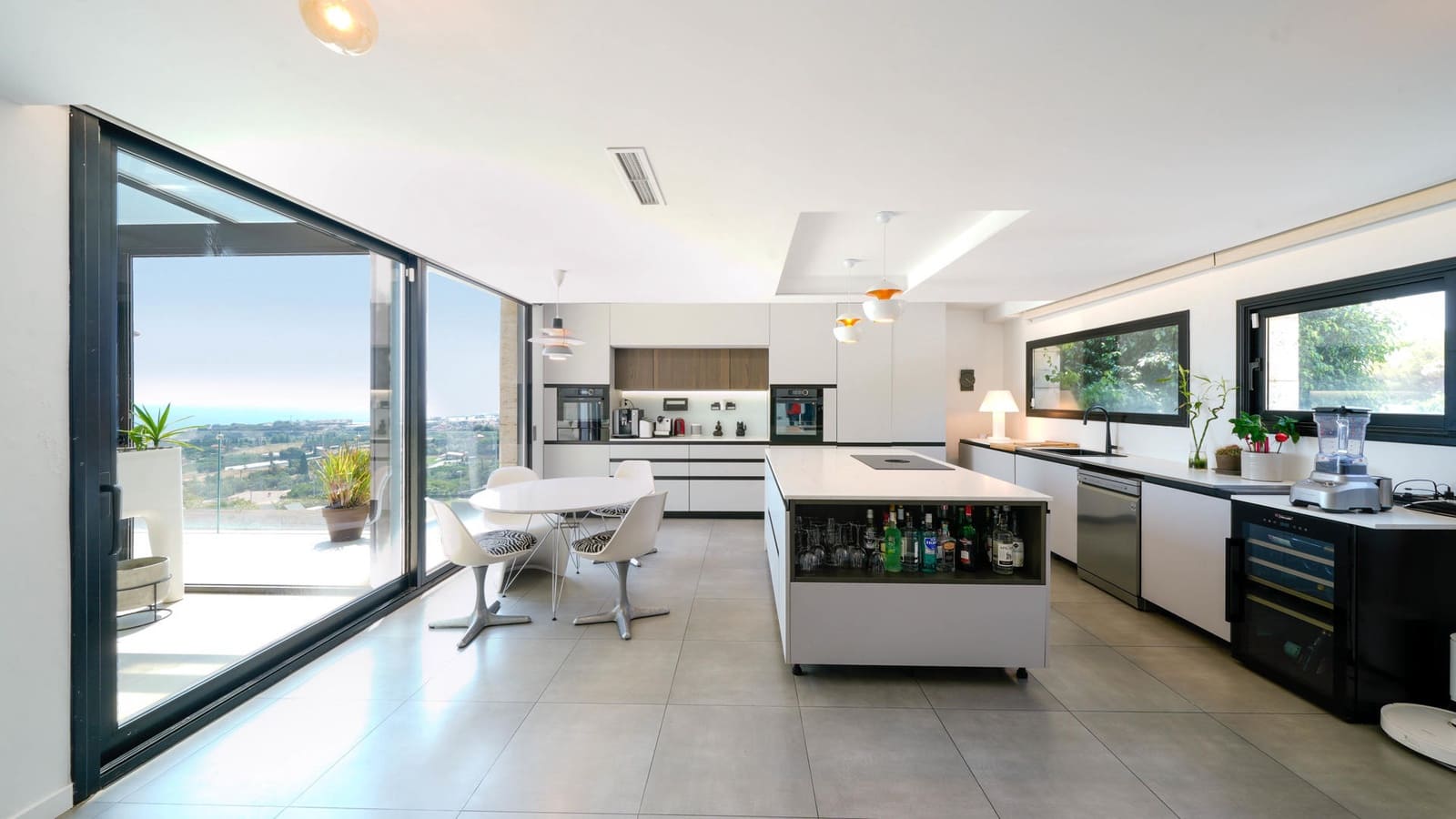 5 slaapkamer Villa te koop in Sant Vicenc de Montalt met zwembad garage - € 2.800.000 (Ref: 9255875)