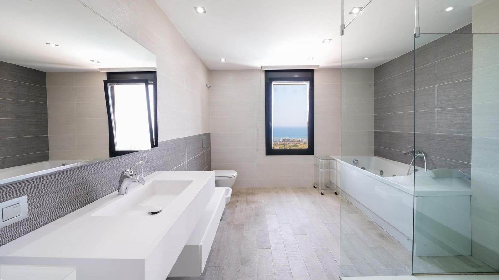 5 slaapkamer Villa te koop in Sant Vicenc de Montalt met zwembad garage - € 2.800.000 (Ref: 9255875)