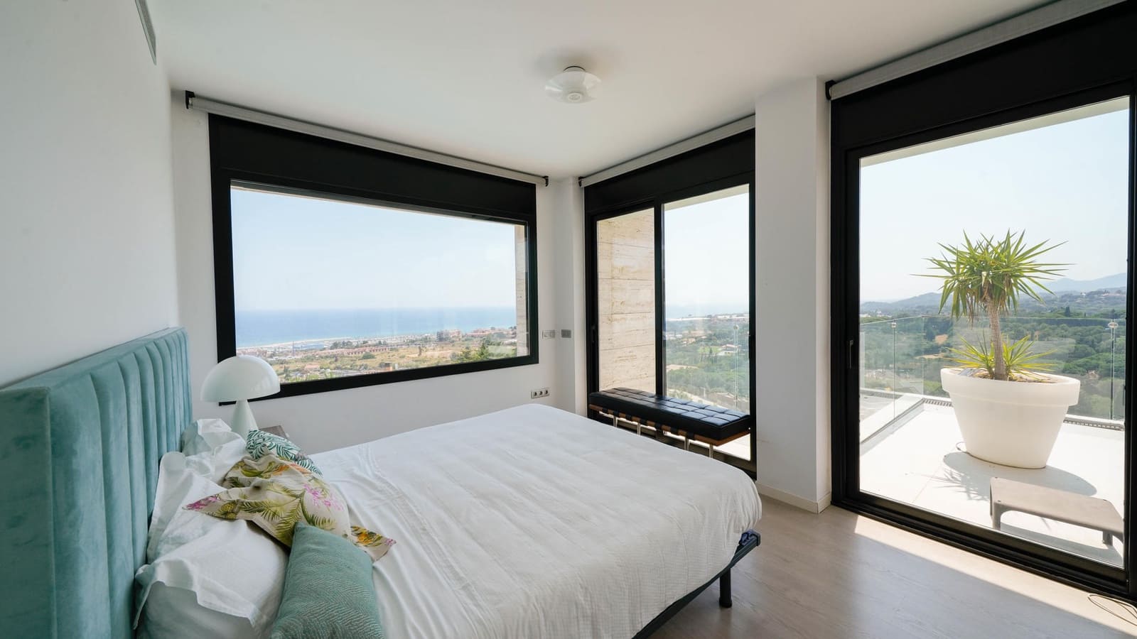 5 slaapkamer Villa te koop in Sant Vicenc de Montalt met zwembad garage - € 2.800.000 (Ref: 9255875)