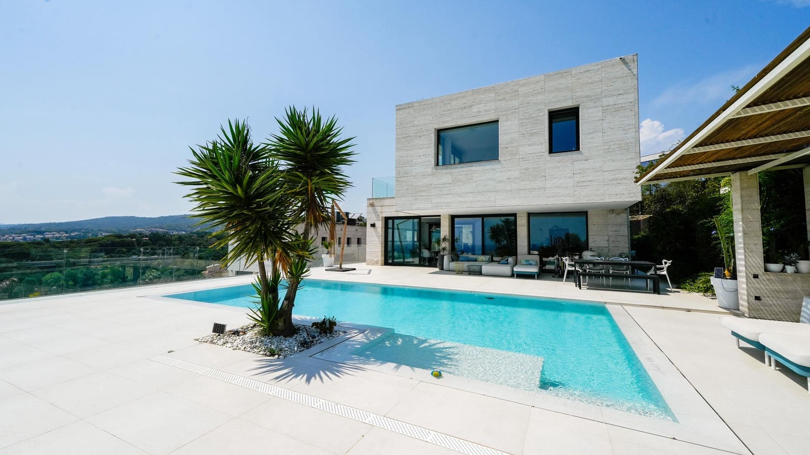 5 slaapkamer Villa te koop in Sant Vicenc de Montalt met zwembad garage - € 2.800.000 (Ref: 9255875)