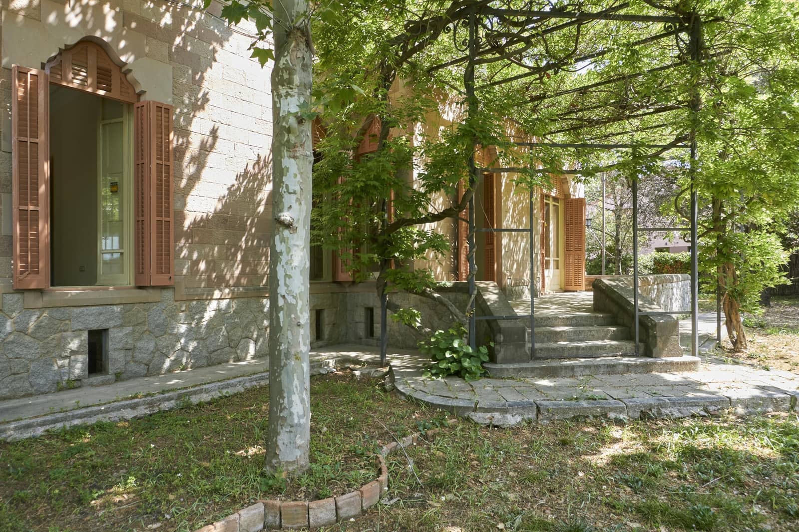 8 bedroom Townhouse for sale in Cardedeu - € 995,000 (Ref: 9272986)