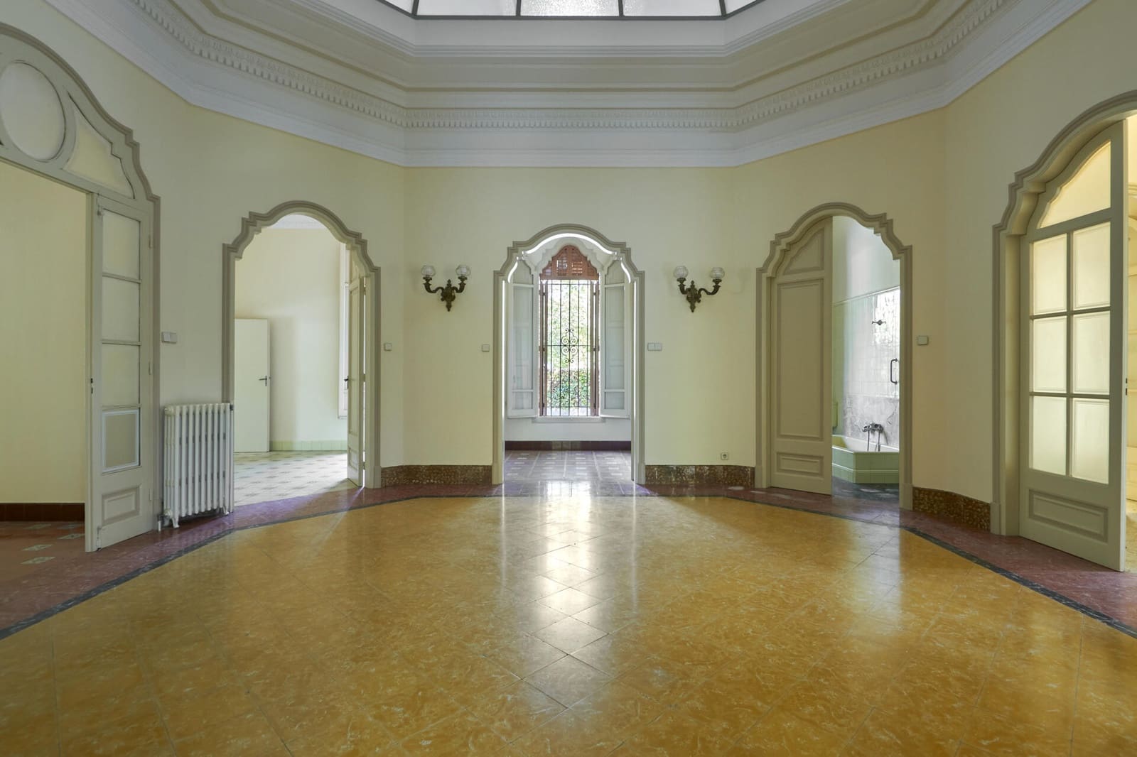 8 bedroom Townhouse for sale in Cardedeu - € 995,000 (Ref: 9272986)