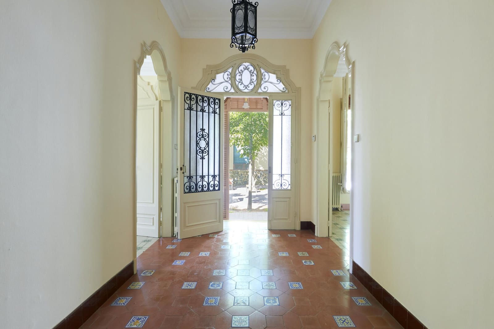 8 bedroom Townhouse for sale in Cardedeu - € 995,000 (Ref: 9272986)