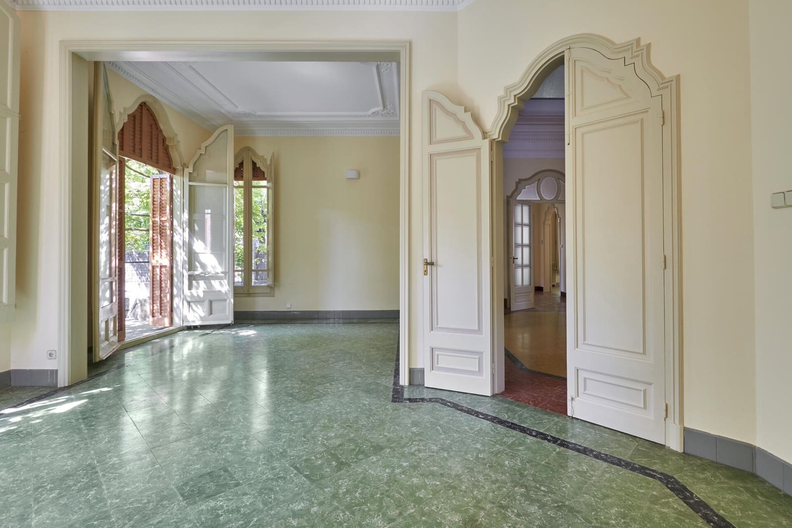 8 bedroom Townhouse for sale in Cardedeu - € 995,000 (Ref: 9272986)