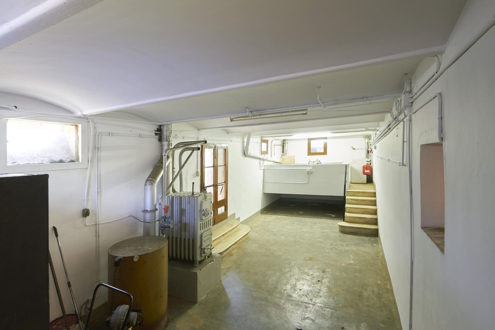 8 bedroom Townhouse for sale in Cardedeu - € 995,000 (Ref: 9272986)