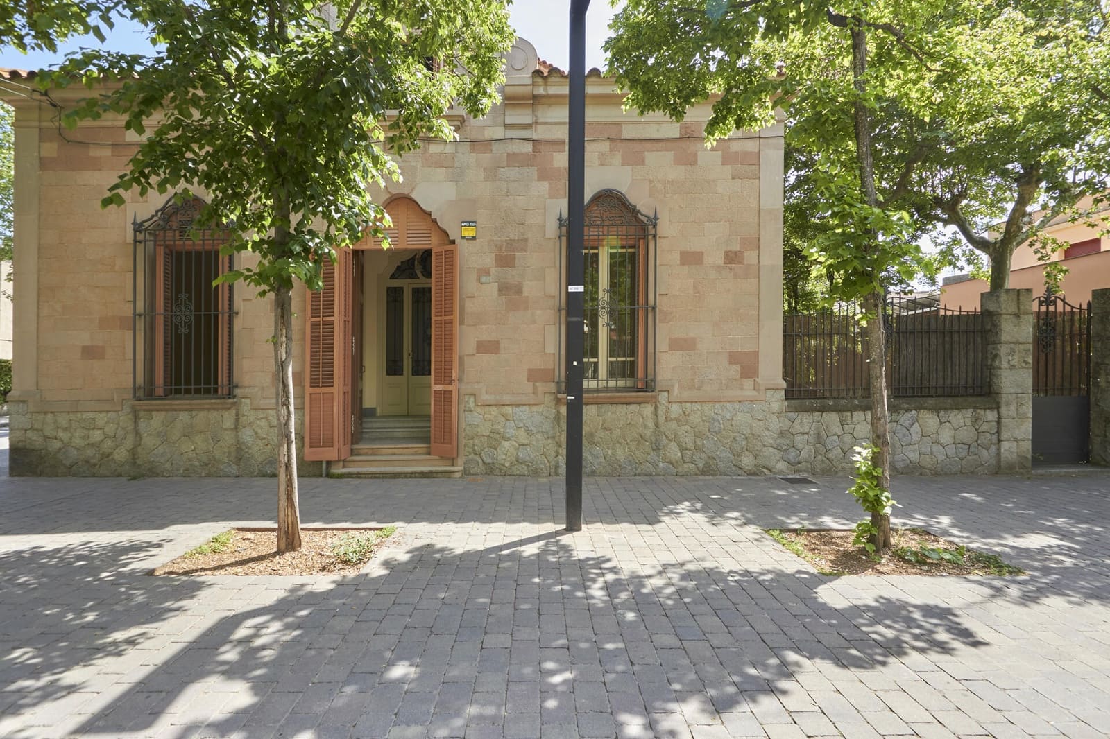 8 bedroom Townhouse for sale in Cardedeu - € 995,000 (Ref: 9272986)