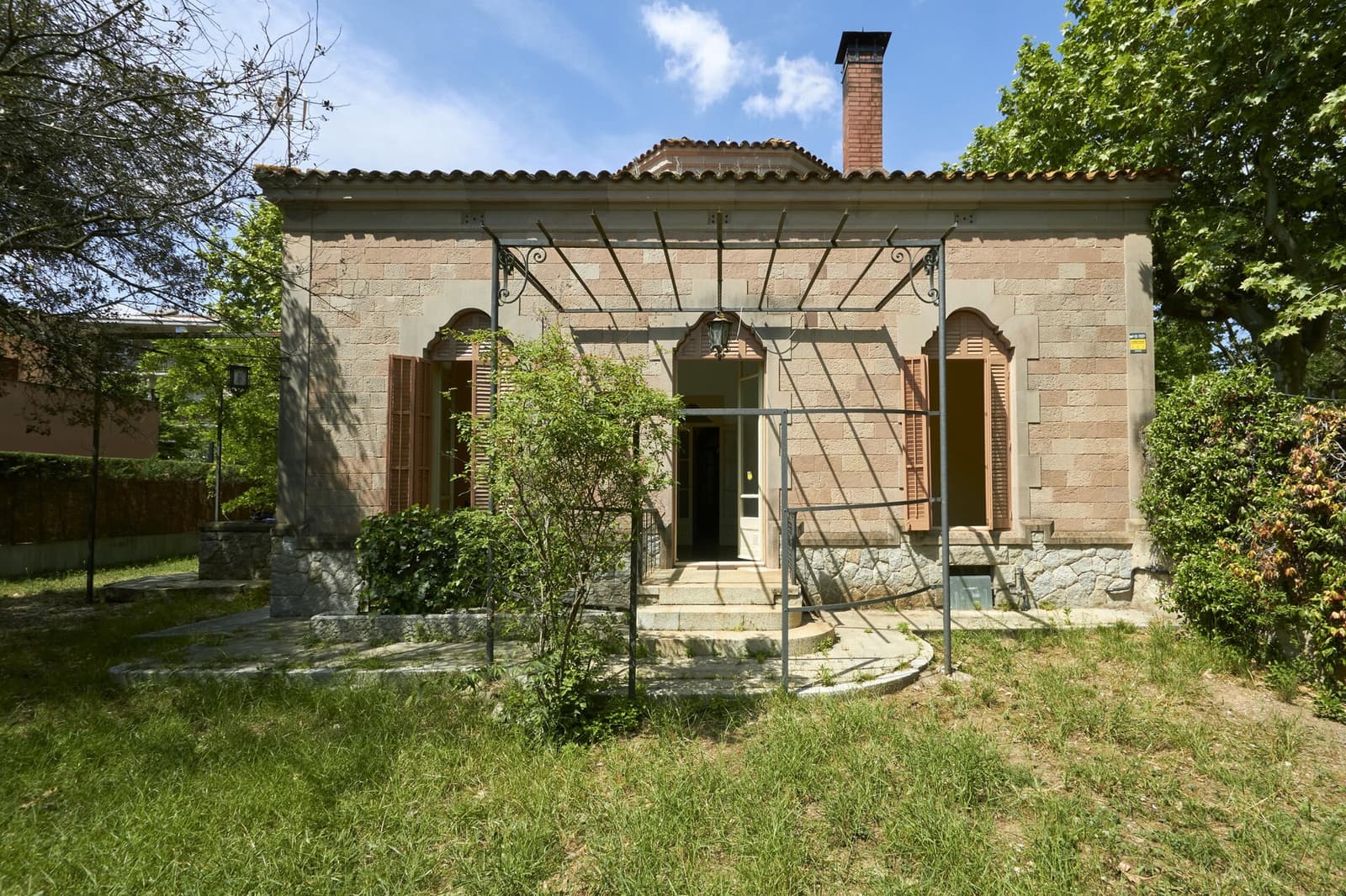 8 bedroom Townhouse for sale in Cardedeu - € 995,000 (Ref: 9272986)