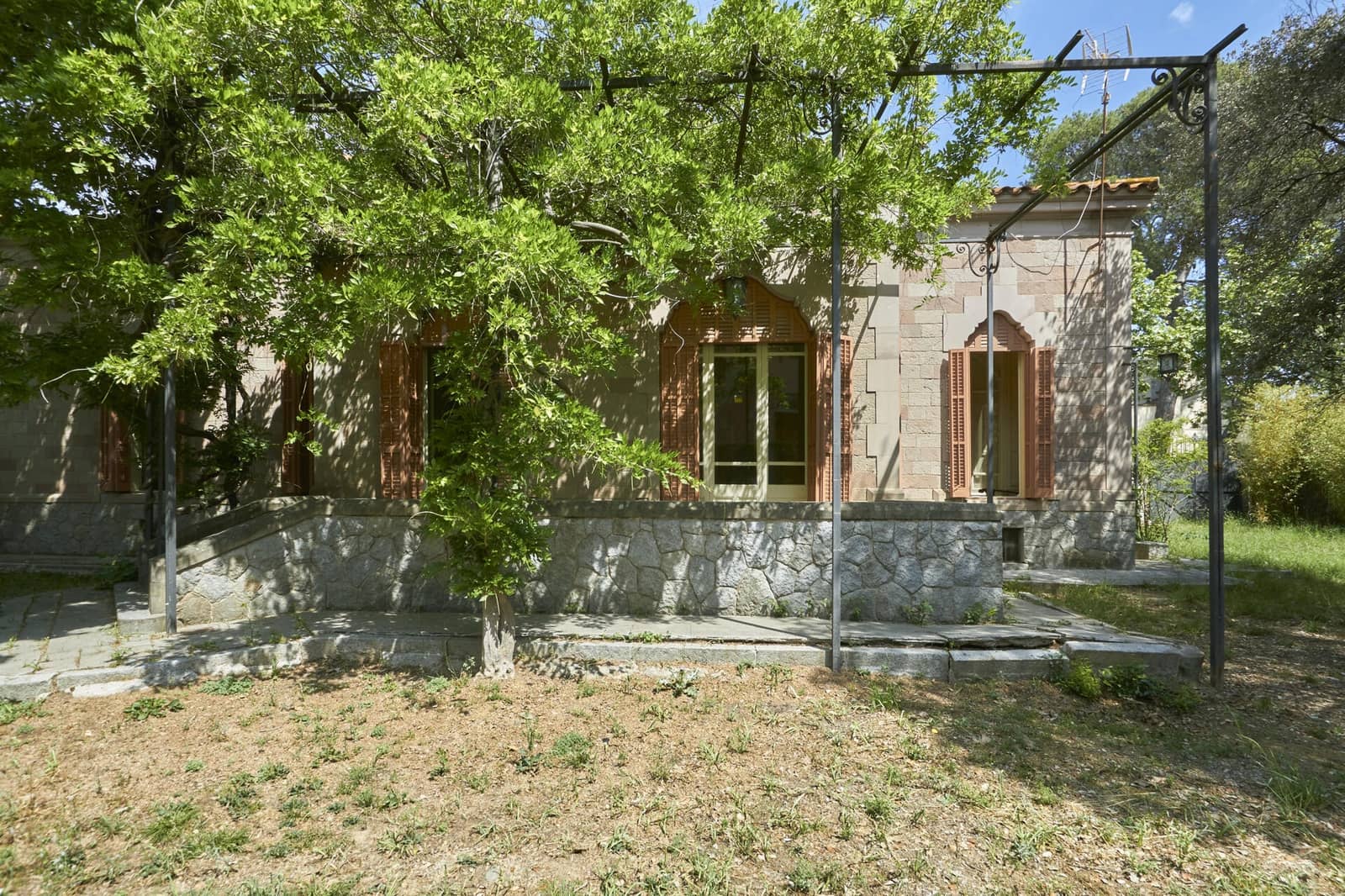 8 bedroom Townhouse for sale in Cardedeu - € 995,000 (Ref: 9272986)