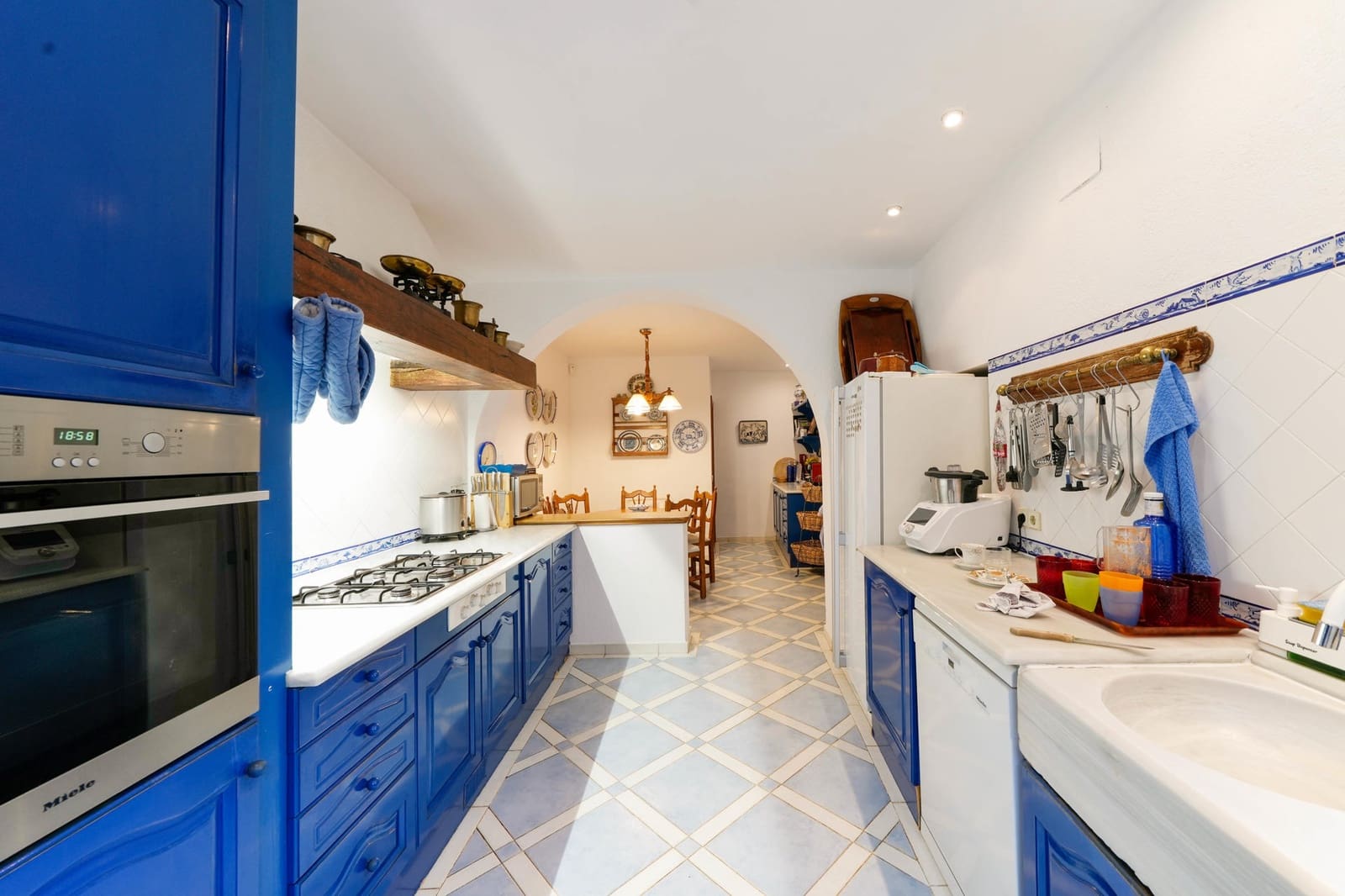 9 soveværelse Finca/Landehus til salg i Tordera med swimmingpool garage - € 3.500.000 (Ref: 9278595)