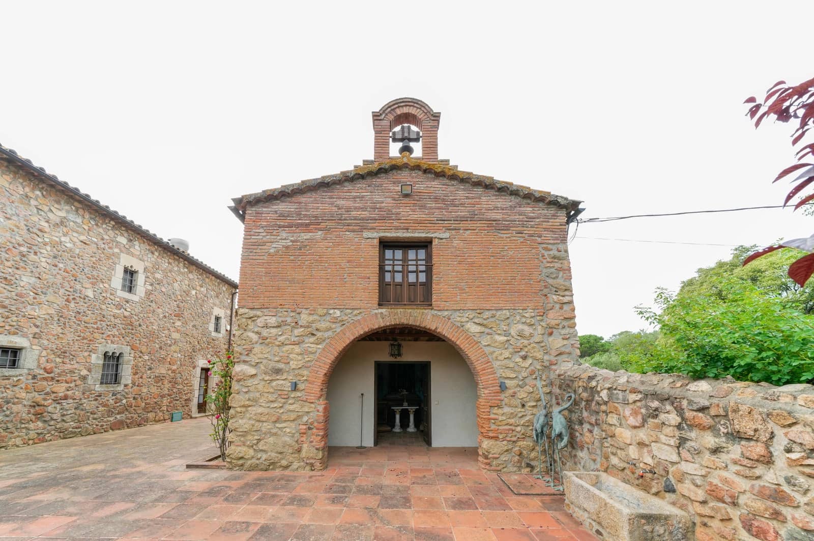 9 soveværelse Finca/Landehus til salg i Tordera med swimmingpool garage - € 3.500.000 (Ref: 9278595)