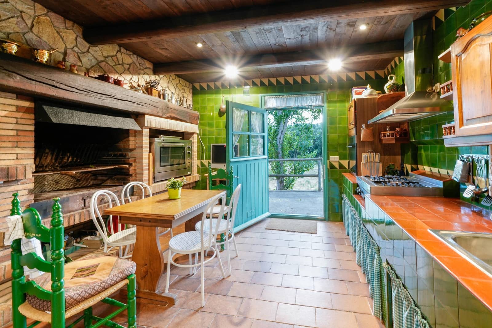 9 soveværelse Finca/Landehus til salg i Tordera med swimmingpool garage - € 3.500.000 (Ref: 9278595)