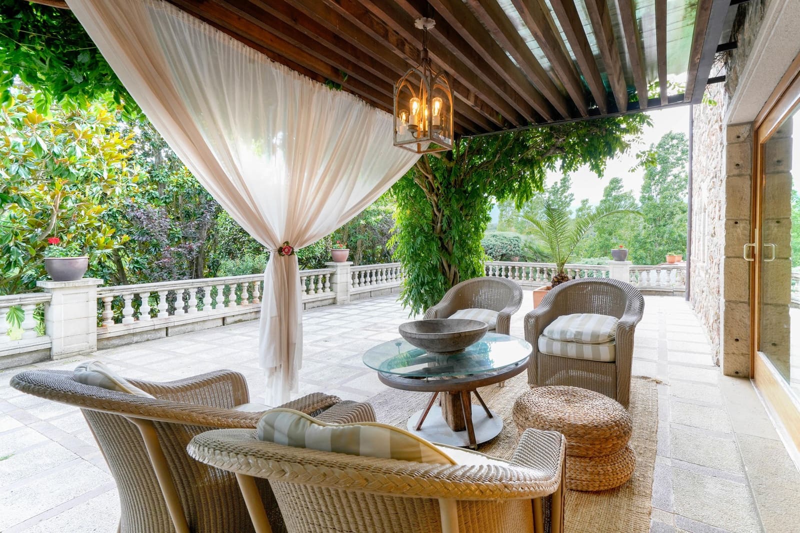 9 soveværelse Finca/Landehus til salg i Tordera med swimmingpool garage - € 3.500.000 (Ref: 9278595)