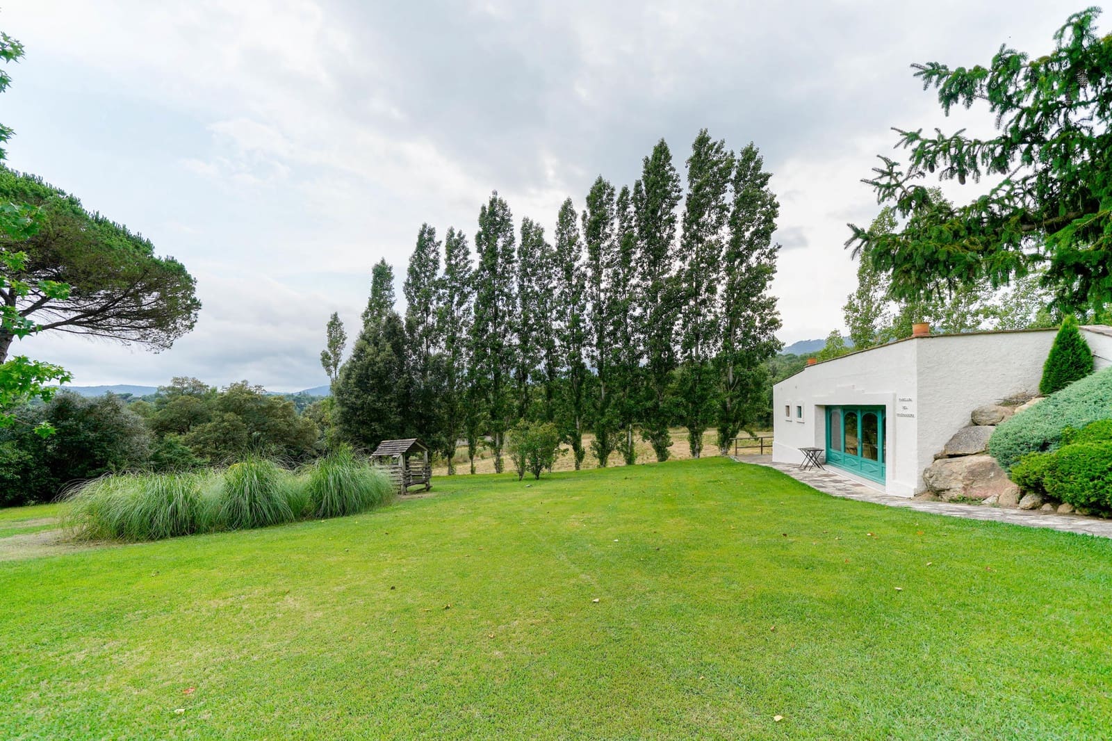 9 soveværelse Finca/Landehus til salg i Tordera med swimmingpool garage - € 3.500.000 (Ref: 9278595)