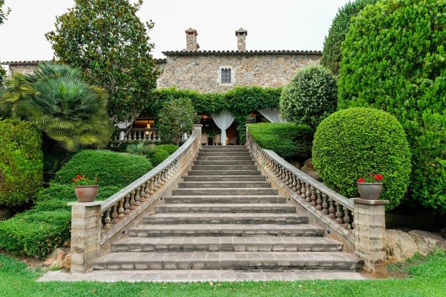 9 slaapkamer Finca/Landhuis te koop in Tordera met zwembad garage - € 3.500.000 (Ref: 9278595)