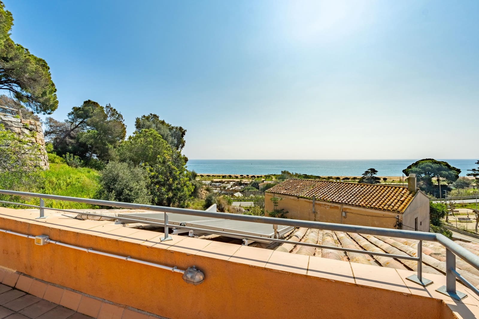 6 bedroom Villa for sale in Arenys de Mar with pool garage - € 825,000 (Ref: 9282693)