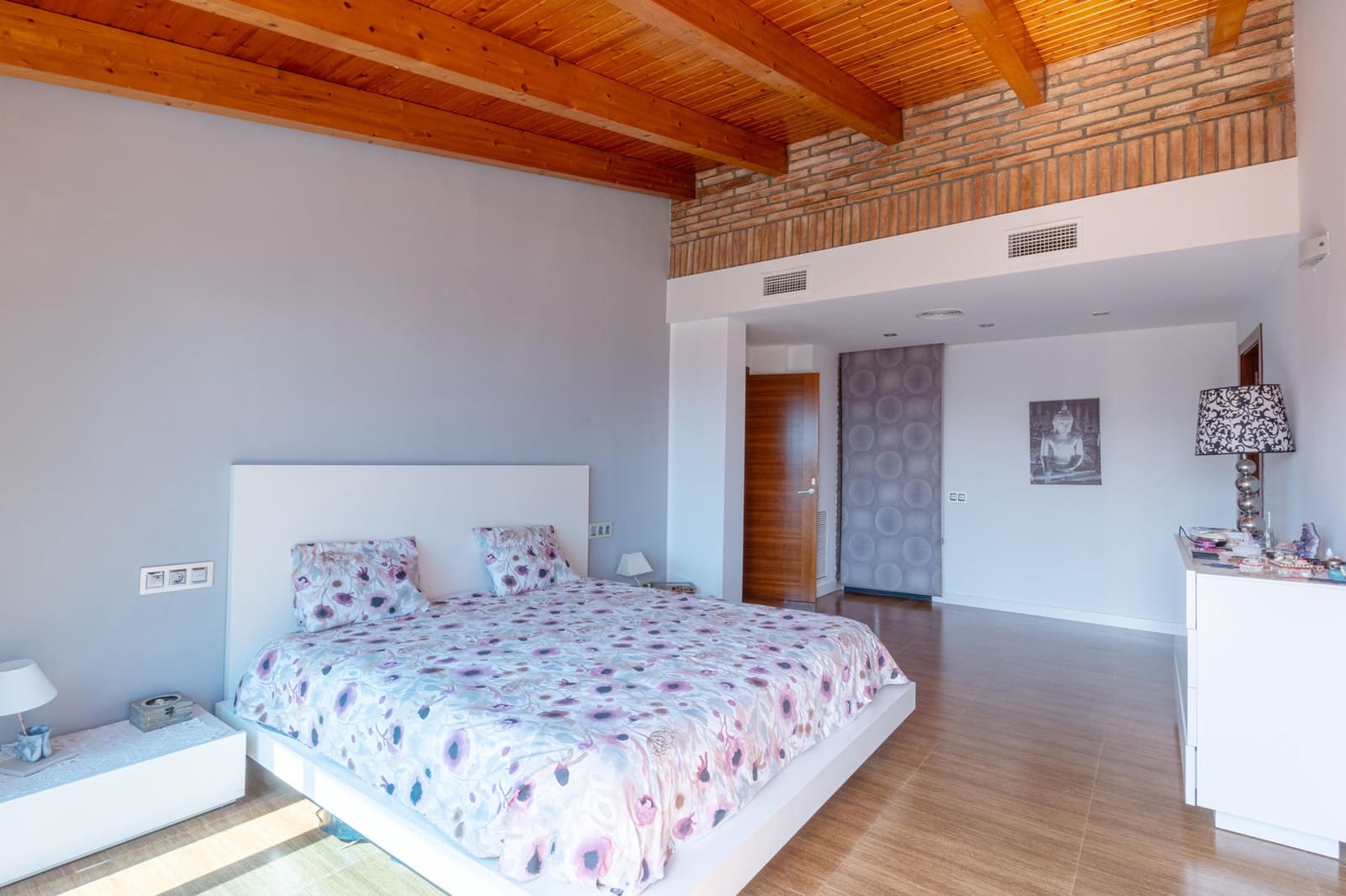 6 bedroom Villa for sale in Arenys de Mar with pool garage - € 825,000 (Ref: 9282693)