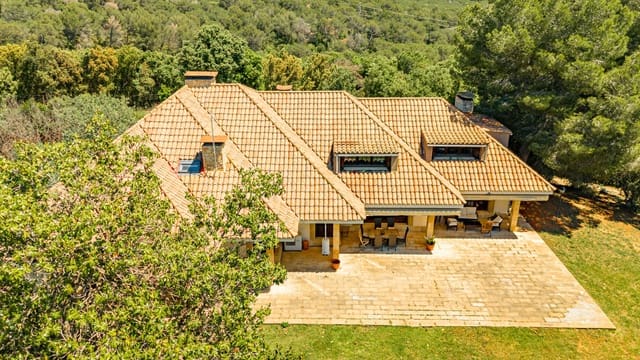 7 soveværelse Villa til salg i L'Ametlla del Vallès med swimmingpool - € 1.150.000 (Ref: 9283123)