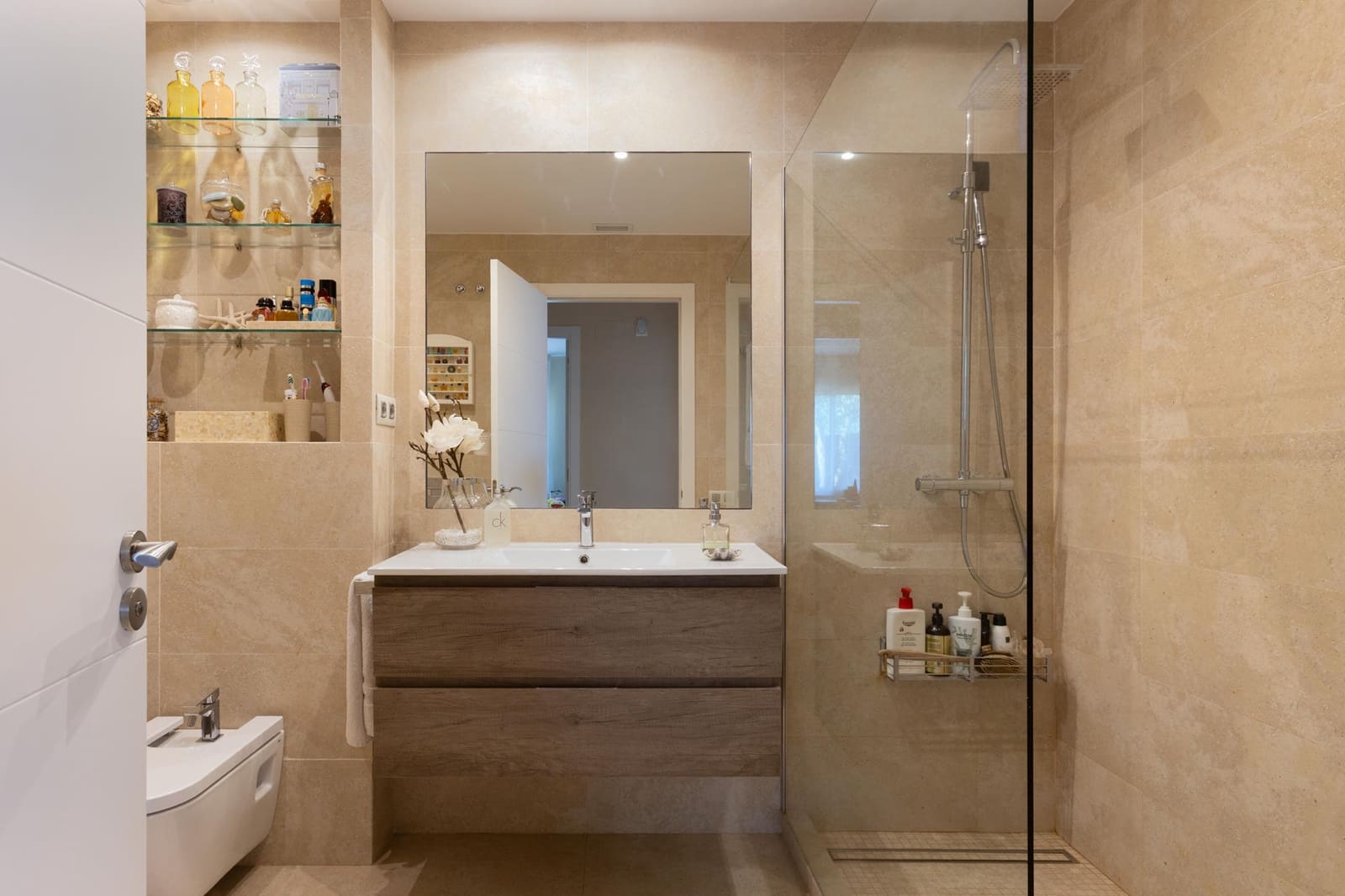 3 bedroom Villa for sale in Sant Vicenc de Montalt with pool garage - € 1,300,000 (Ref: 9283125)