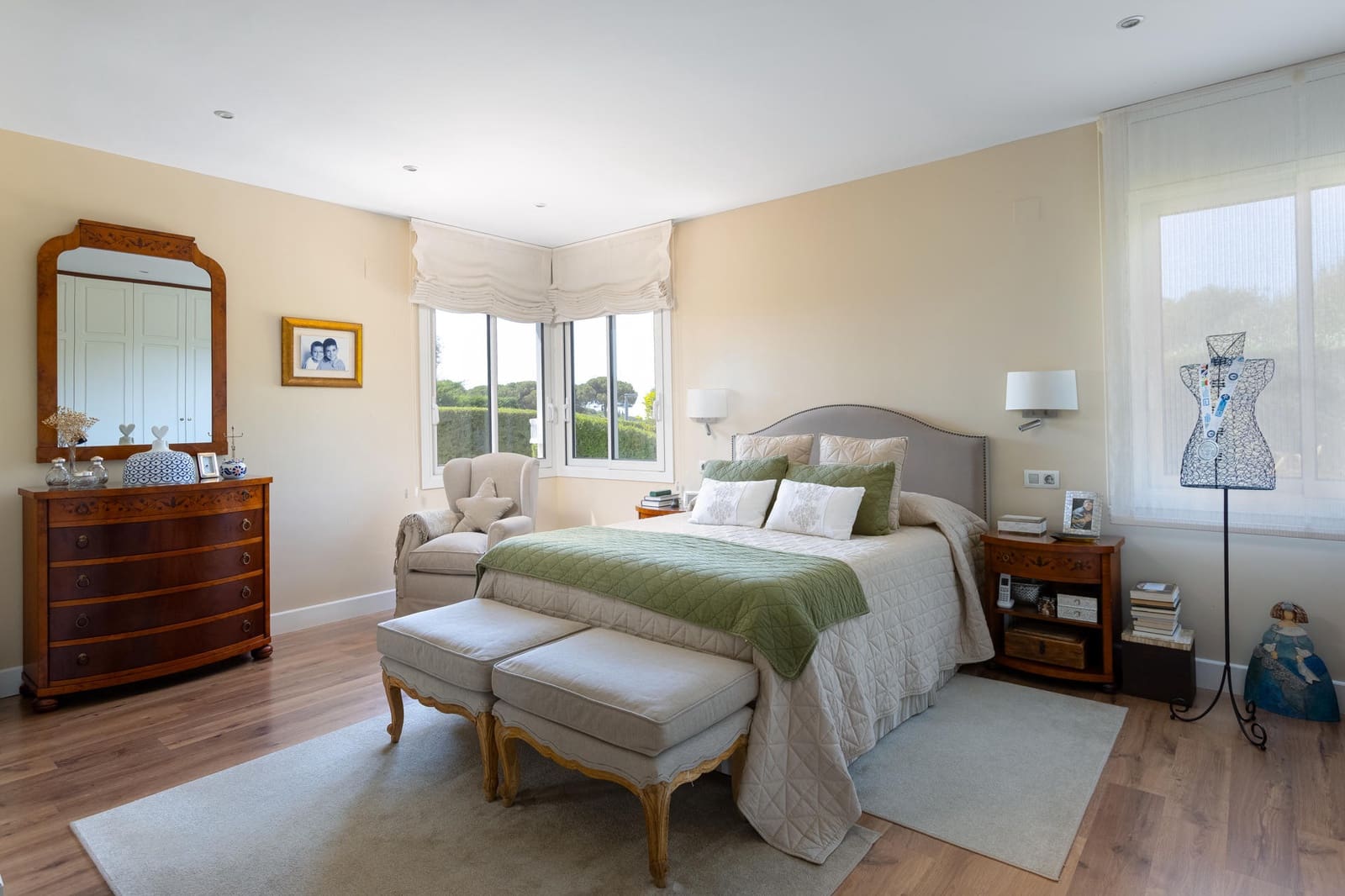 3 bedroom Villa for sale in Sant Vicenc de Montalt with pool garage - € 1,300,000 (Ref: 9283125)