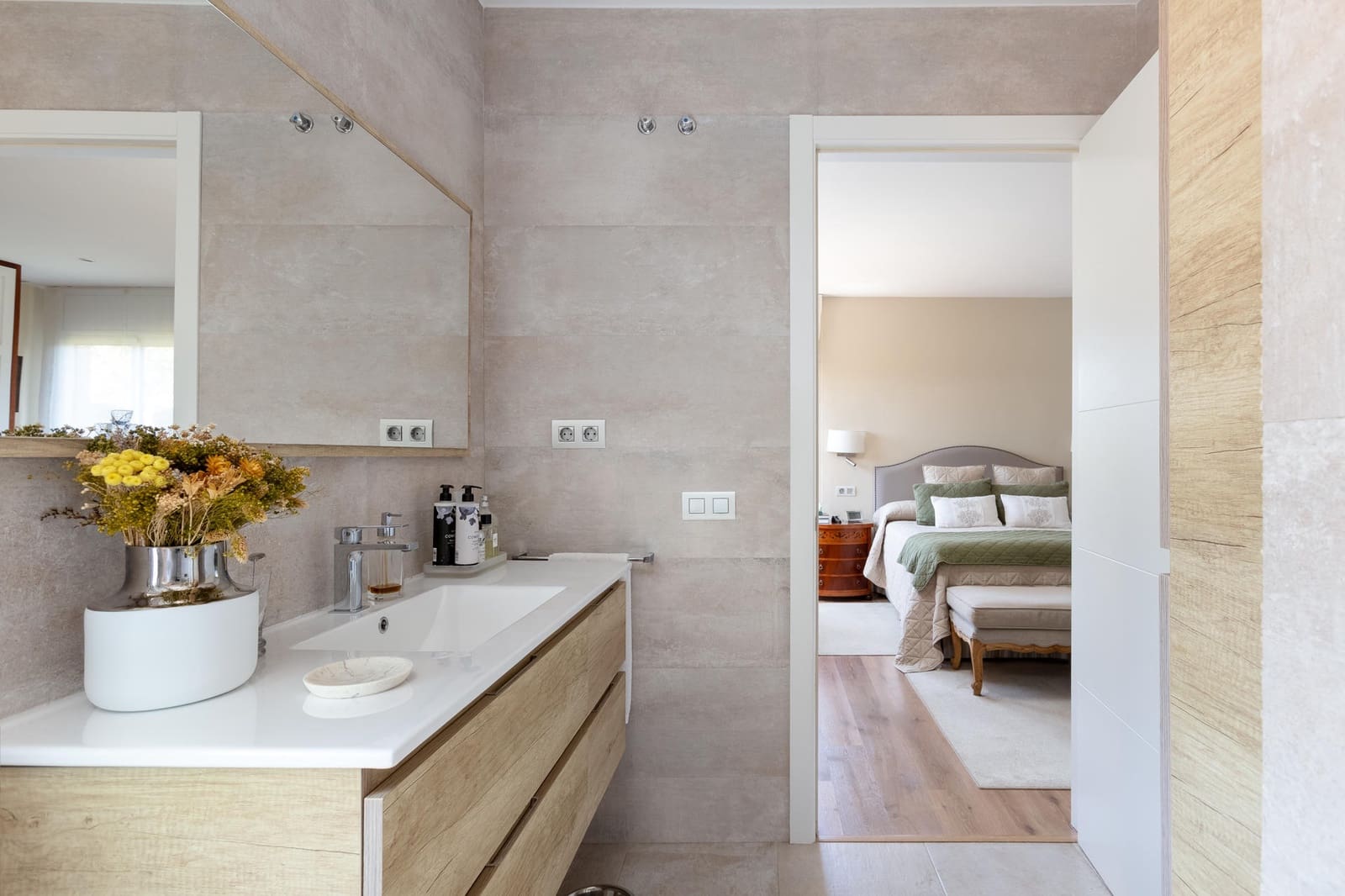 3 bedroom Villa for sale in Sant Vicenc de Montalt with pool garage - € 1,300,000 (Ref: 9283125)