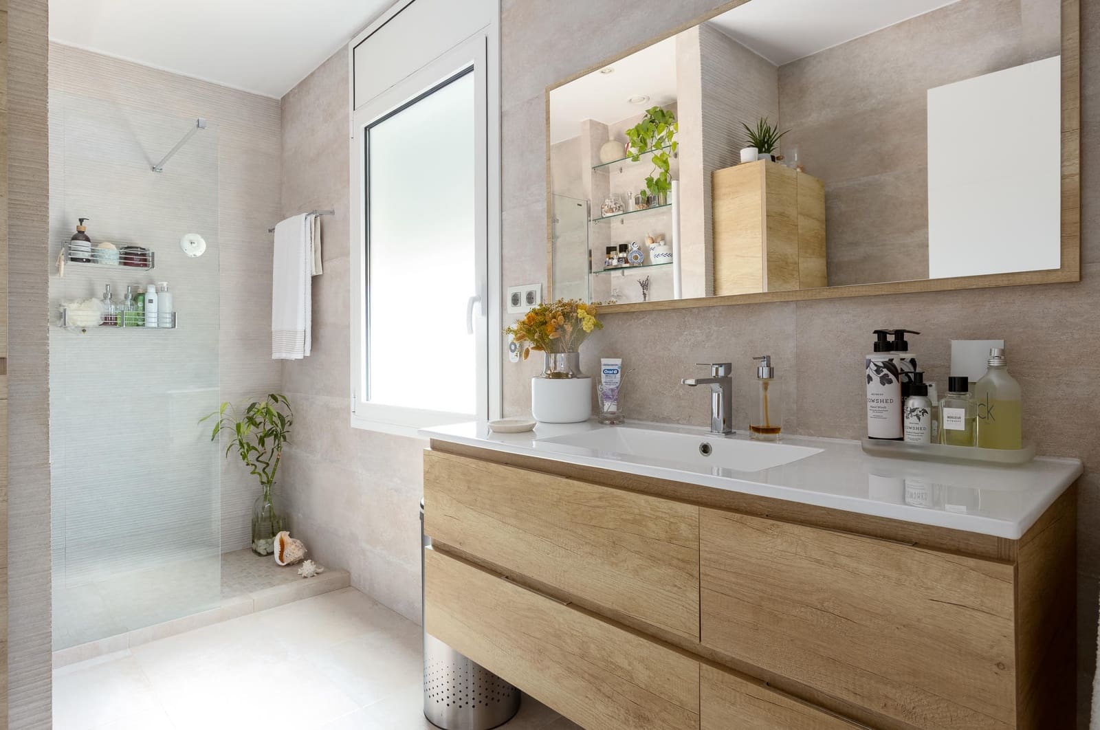 3 bedroom Villa for sale in Sant Vicenc de Montalt with pool garage - € 1,300,000 (Ref: 9283125)