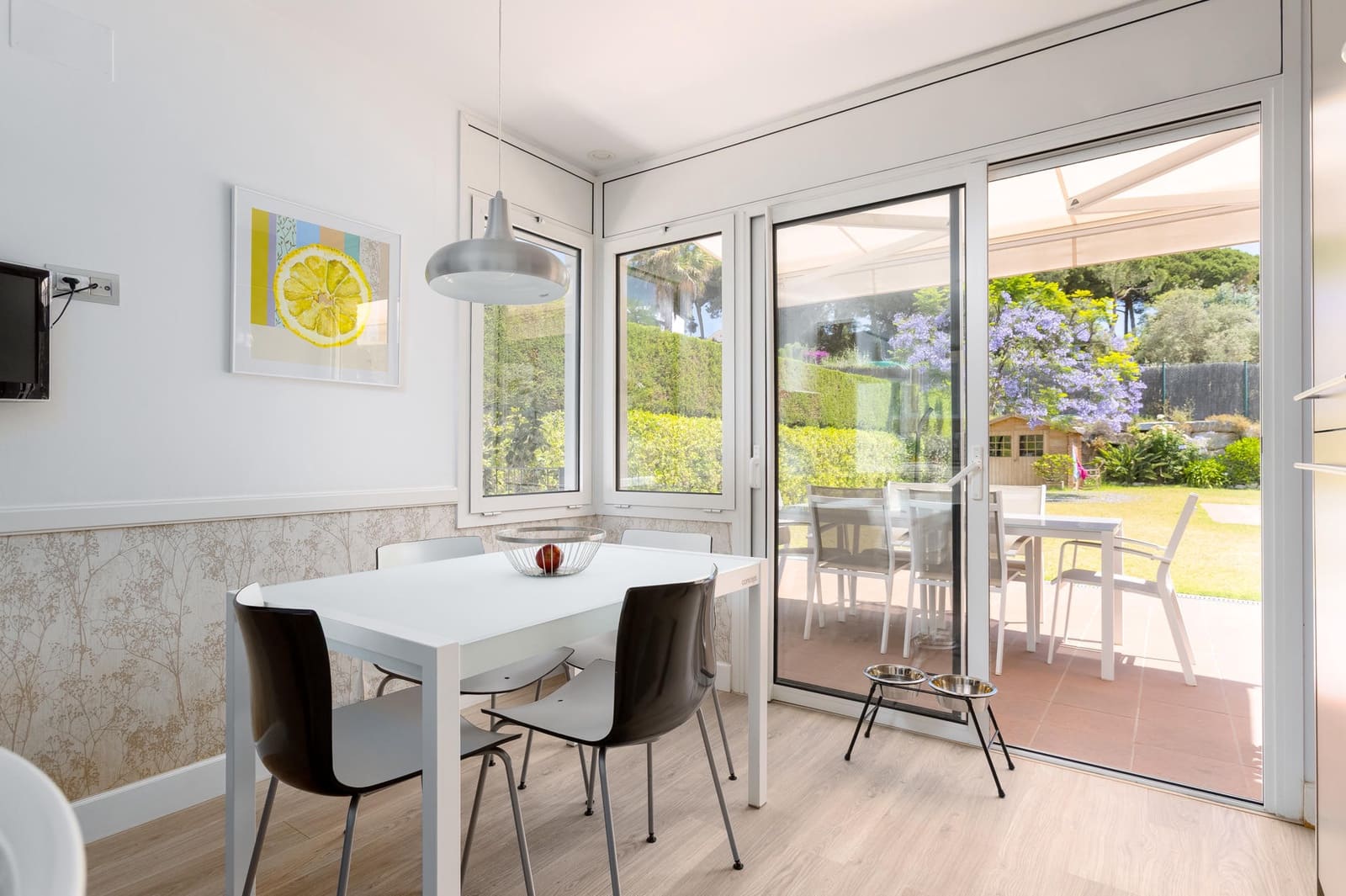 3 bedroom Villa for sale in Sant Vicenc de Montalt with pool garage - € 1,300,000 (Ref: 9283125)