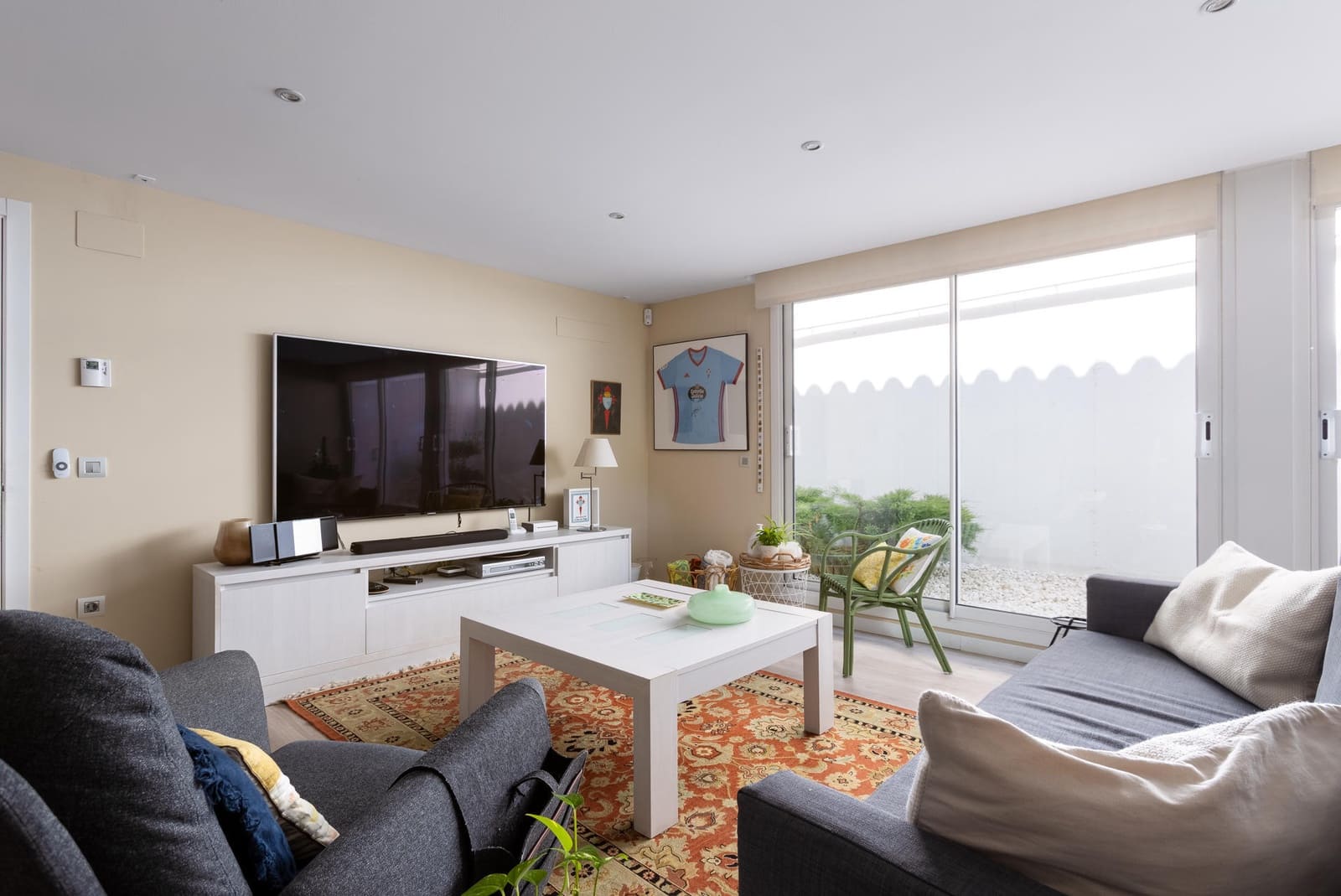 3 bedroom Villa for sale in Sant Vicenc de Montalt with pool garage - € 1,300,000 (Ref: 9283125)