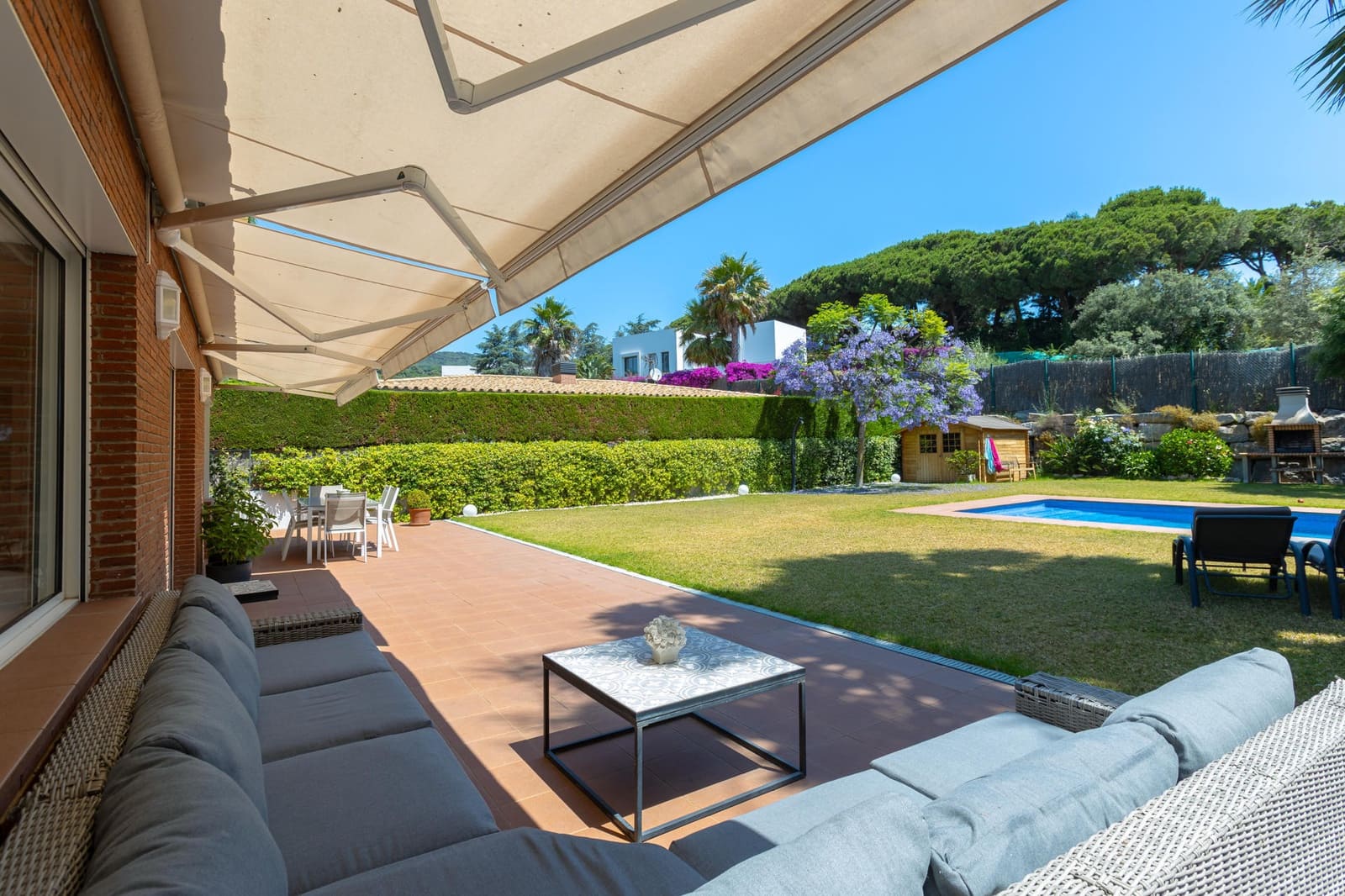 3 bedroom Villa for sale in Sant Vicenc de Montalt with pool garage - € 1,300,000 (Ref: 9283125)