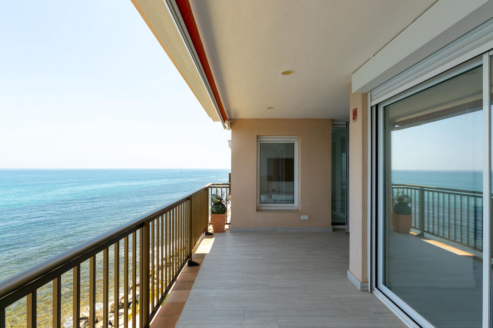 3 soveværelse Lejlighed til salg i Sant Andreu de Llavaneres med swimmingpool garage - € 995.000 (Ref: 9283126)