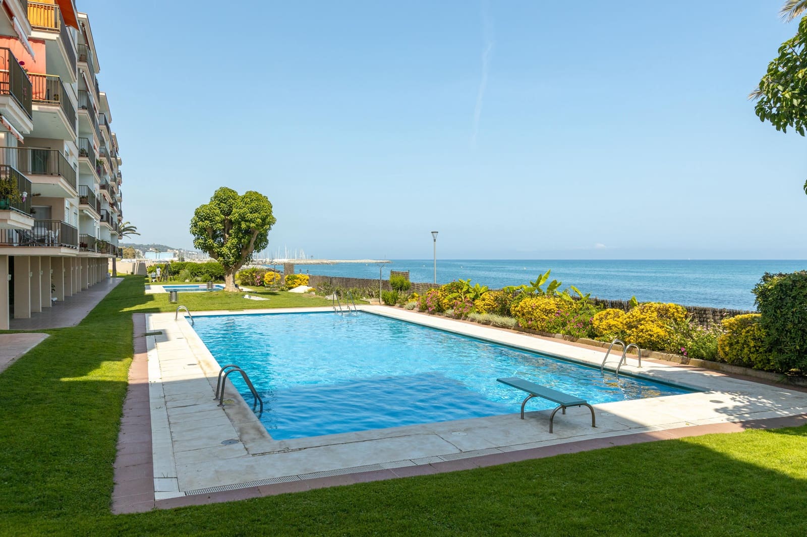 3 soveværelse Lejlighed til salg i Sant Andreu de Llavaneres med swimmingpool garage - € 995.000 (Ref: 9283126)