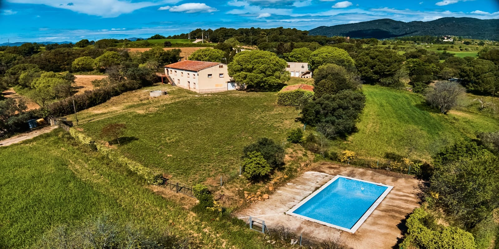 4 soverom Villa til salgs i Les Franqueses del Valles med svømmebasseng - € 845 000 (Ref: 9293500)