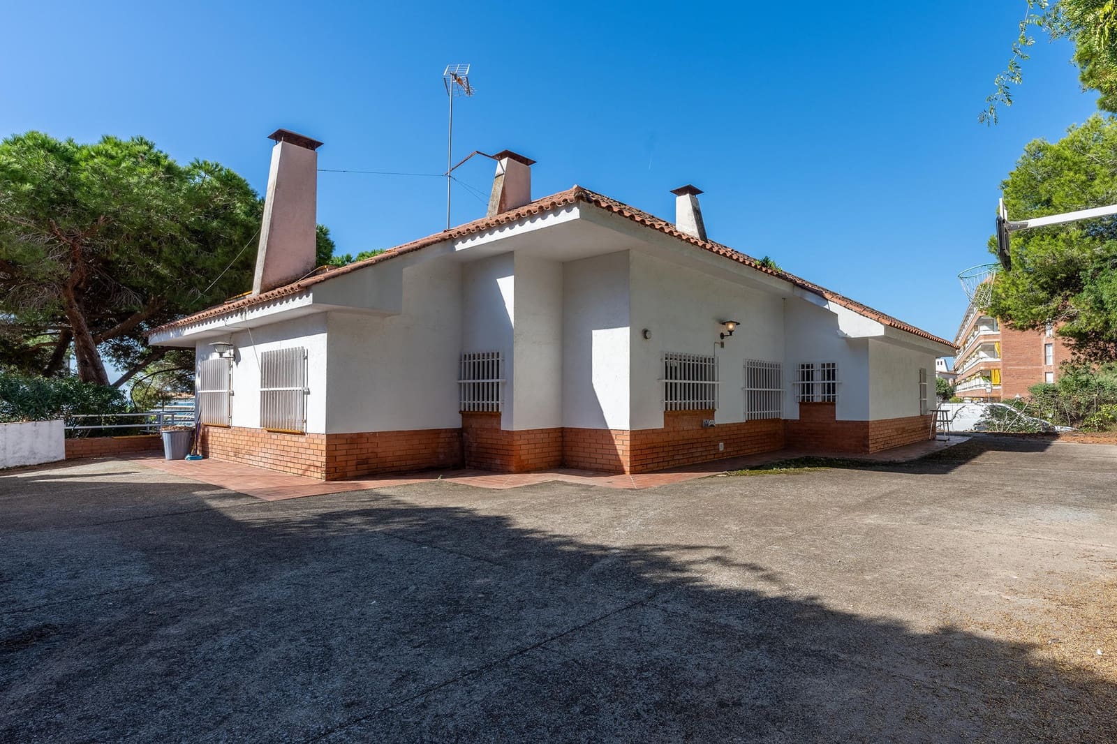 5 chambre Villa/Maison à vendre à Lloret de Mar - 900 000 € (Ref: 9295885)