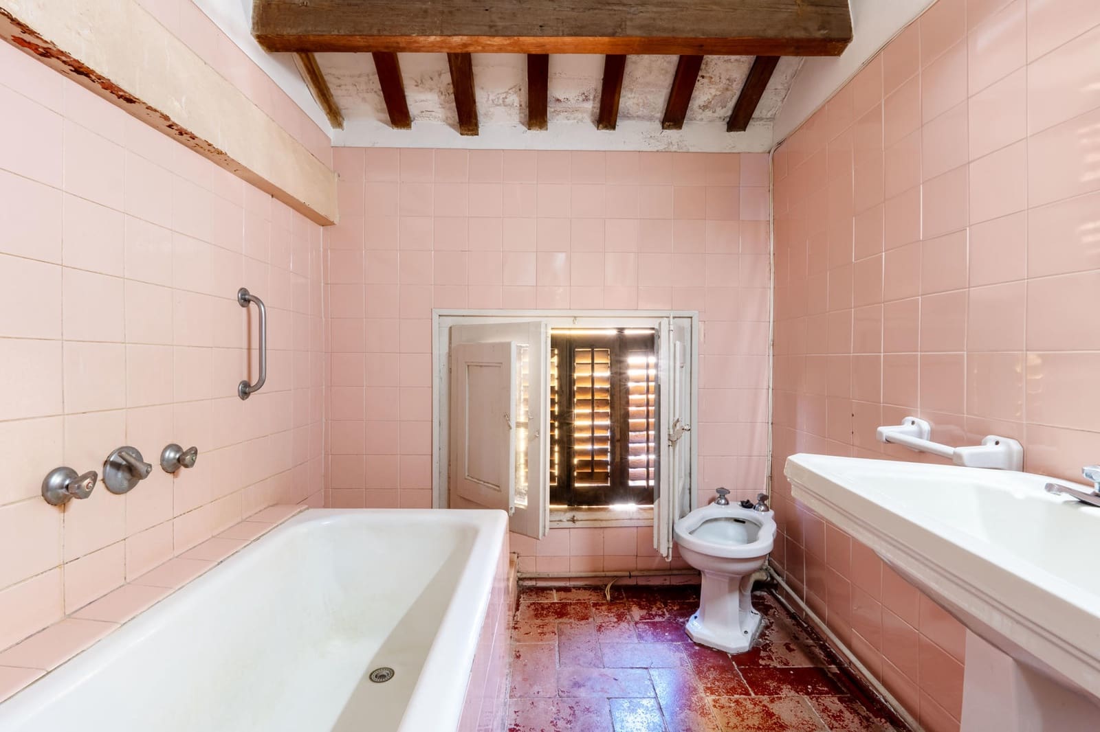 12 soveværelse Byhus til salg i Arenys de Mar - € 795.000 (Ref: 9295886)