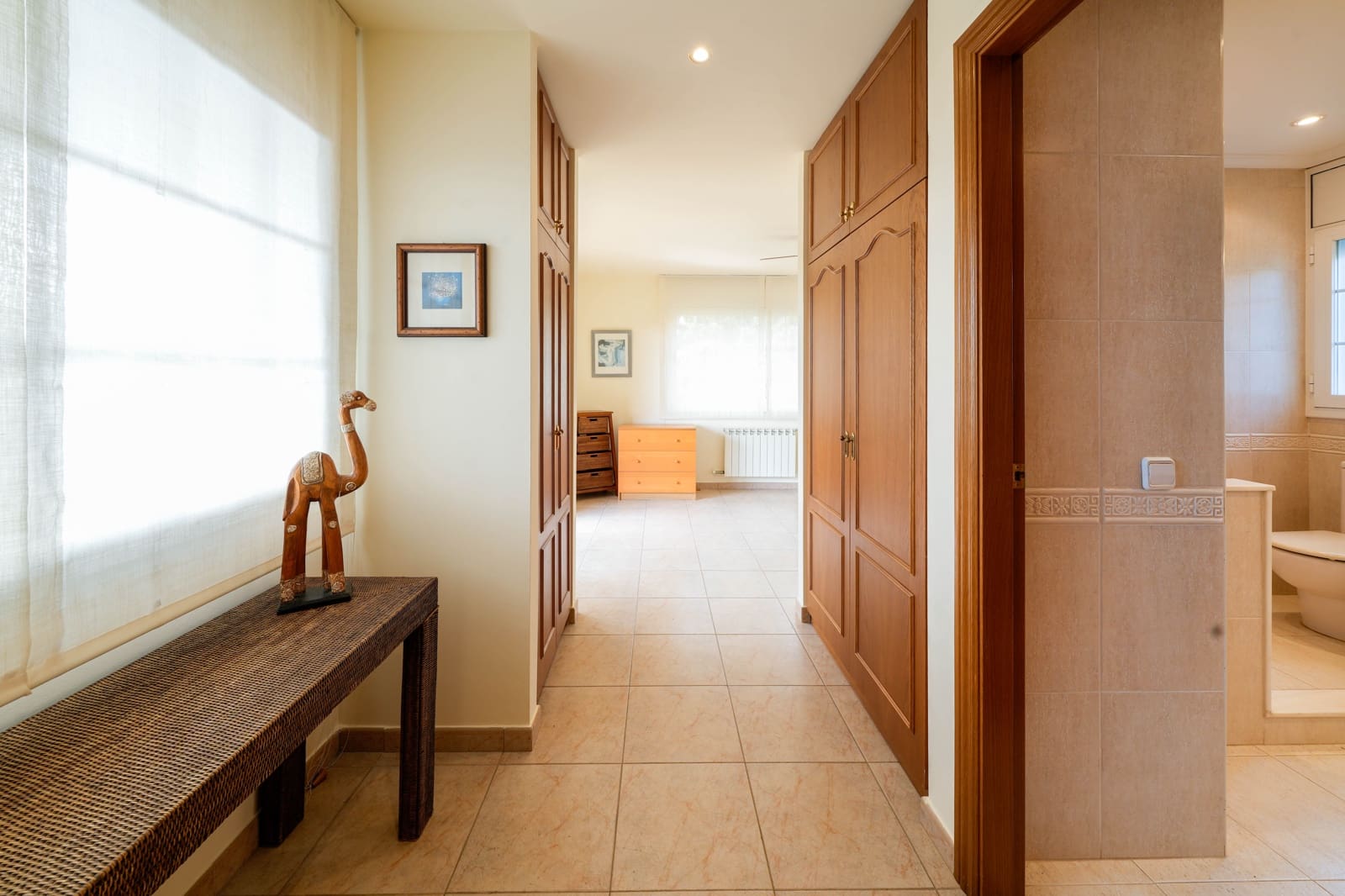 6 bedroom Villa for sale in Sant Vicenc de Montalt with garage - € 795,000 (Ref: 9298733)