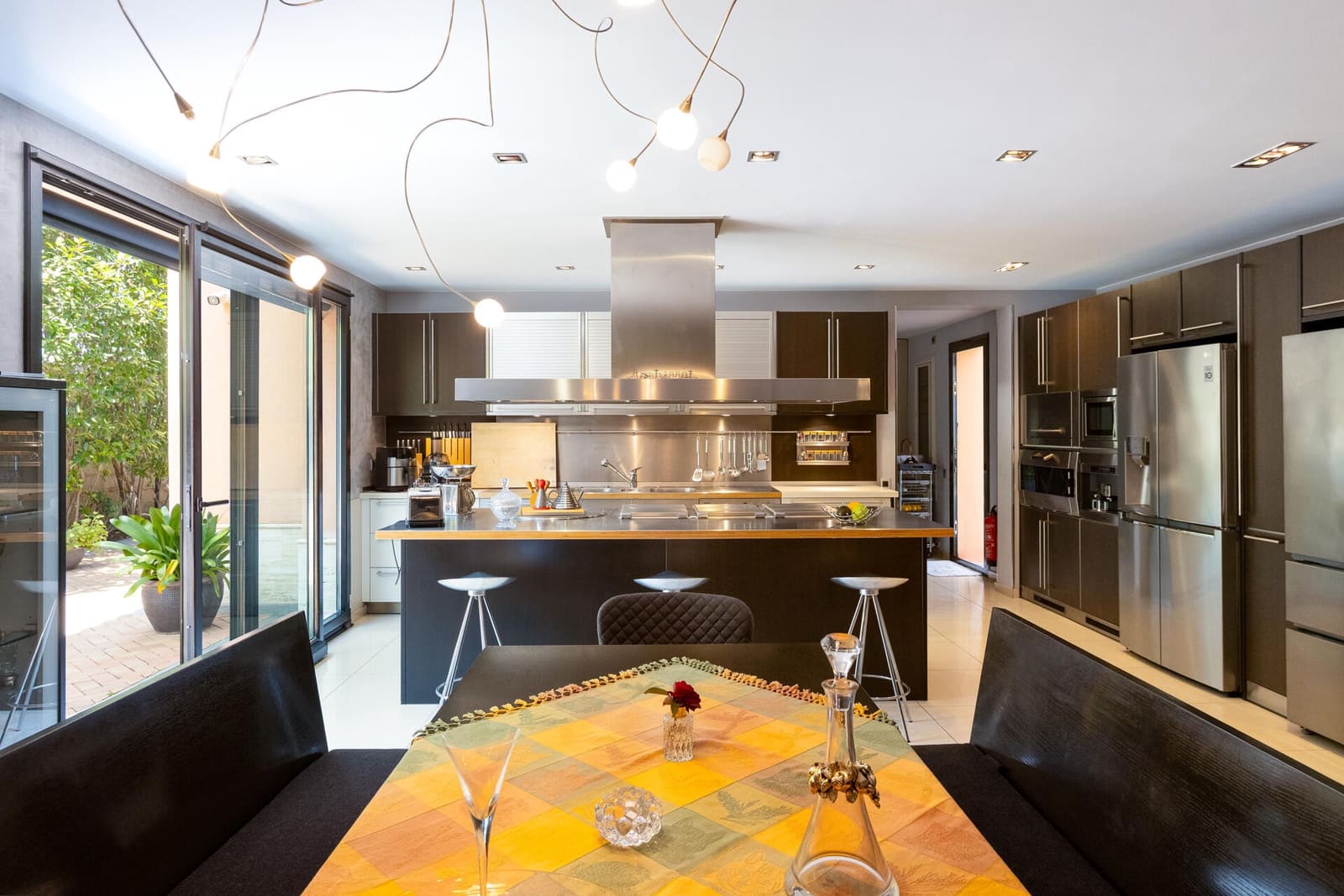 6 chambre Villa/Maison à vendre à Calella avec piscine garage - 2 600 000 € (Ref: 9301427)