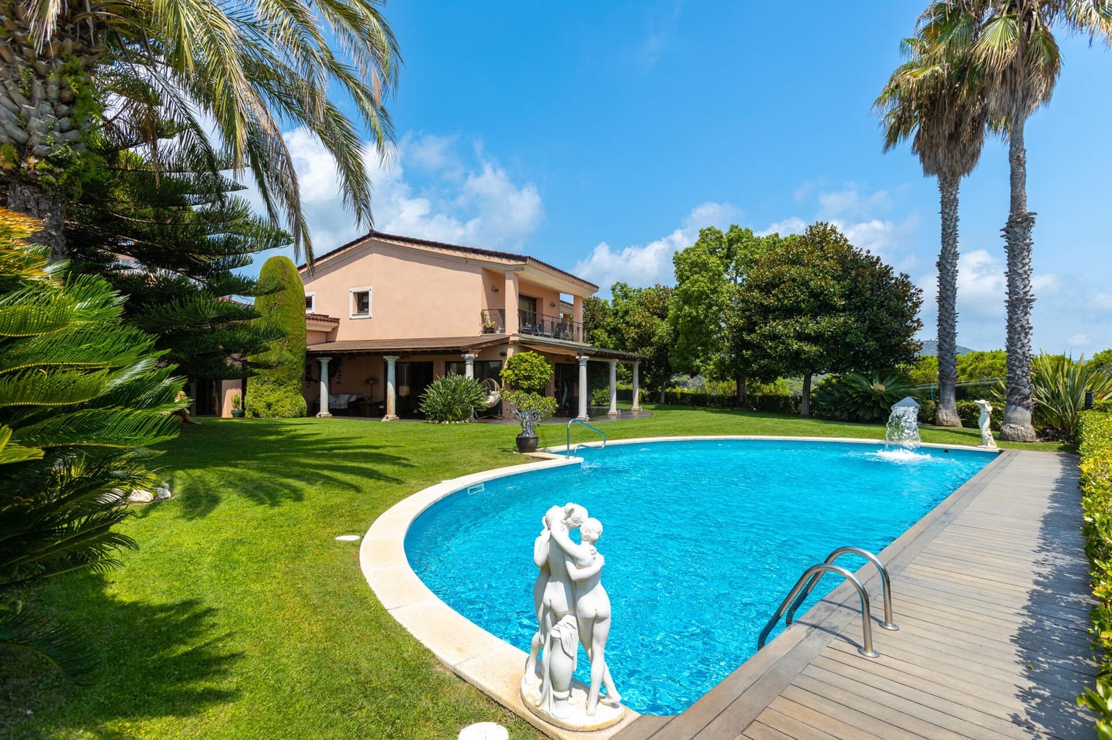 6 chambre Villa/Maison à vendre à Calella avec piscine garage - 2 600 000 € (Ref: 9301427)