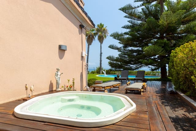 6 slaapkamer Villa te koop in Calella met zwembad garage - € 2.600.000 (Ref: 9301427)