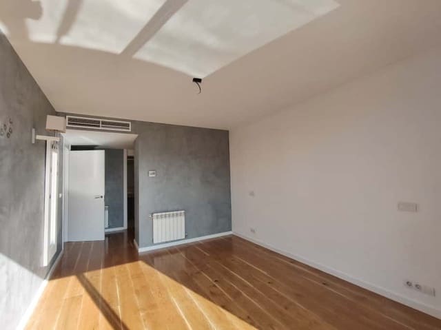 4 bedroom Villa for sale in Sant Vicenç de Montalt with pool garage - € 925,000 (Ref: 9314431)