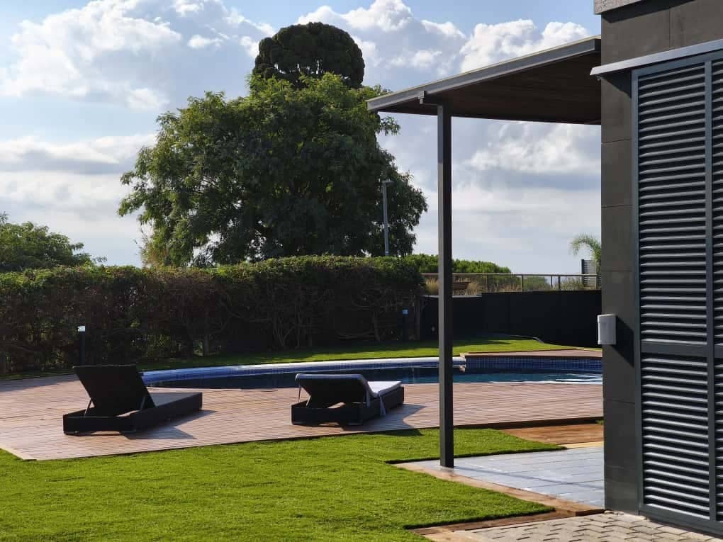 4 bedroom Villa for sale in Sant Vicenc de Montalt with pool garage - € 925,000 (Ref: 9314431)