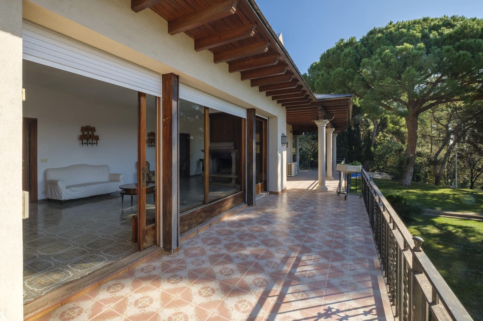 7 soveværelse Villa til salg i L'Ametlla del Valles med swimmingpool - € 1.200.000 (Ref: 9314432)