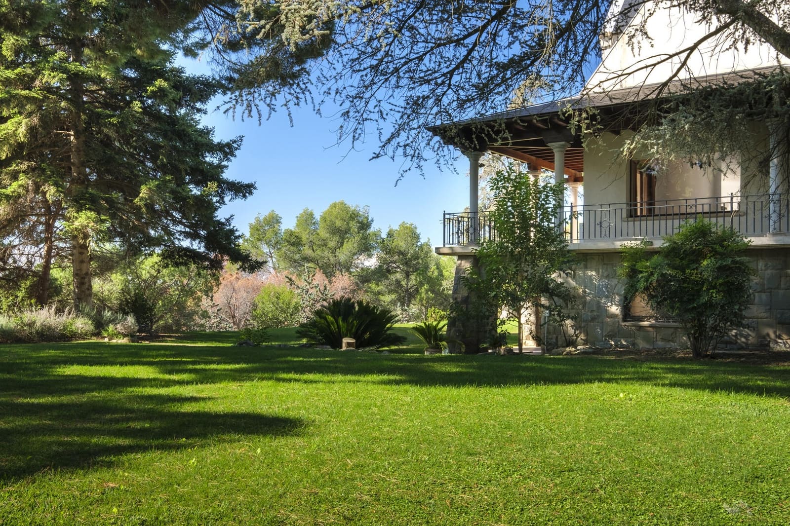 7 soveværelse Villa til salg i L'Ametlla del Valles med swimmingpool - € 1.200.000 (Ref: 9314432)