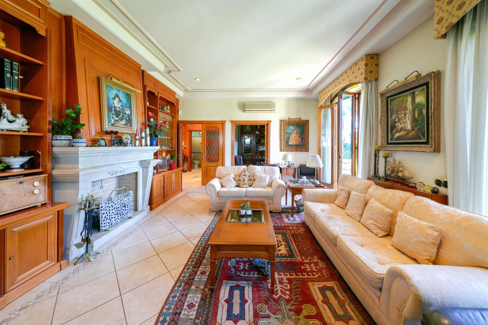 6 slaapkamer Villa te koop in Caldes d'Estrac met zwembad garage - € 1.550.000 (Ref: 9325402)