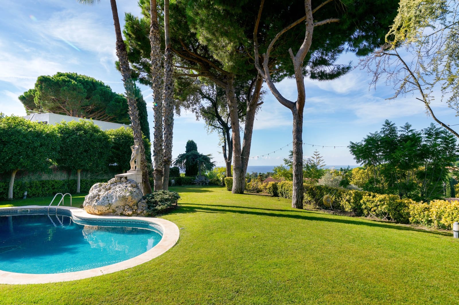 6 slaapkamer Villa te koop in Caldes d'Estrac met zwembad garage - € 1.550.000 (Ref: 9325402)