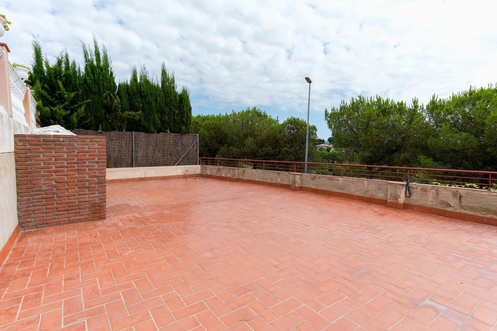 4 chambre Villa/Maison à vendre à Calella avec piscine - 650 000 € (Ref: 9343711)