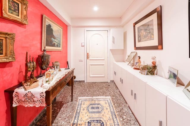 4 quarto Apartamento para venda em Sant Andreu de Llavaneres com piscina garagem - 550 000 € (Ref: 9343712)