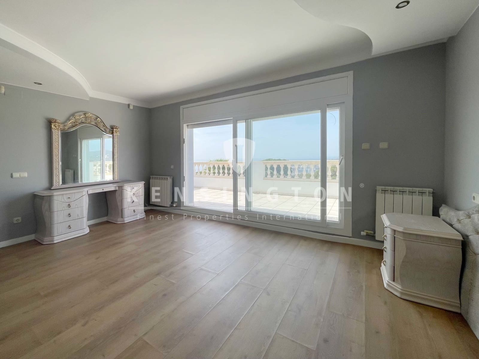 3 slaapkamer Villa te koop in Lloret de Mar met zwembad - € 699.000 (Ref: 9343715)