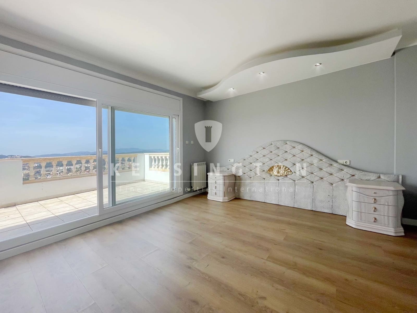 3 slaapkamer Villa te koop in Lloret de Mar met zwembad - € 699.000 (Ref: 9343715)