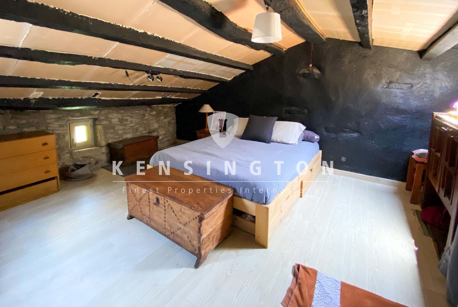 15 makuuhuone Huvila myytävänä paikassa Vilanova de Sau - 1 450 000 € (Ref: 9343719)