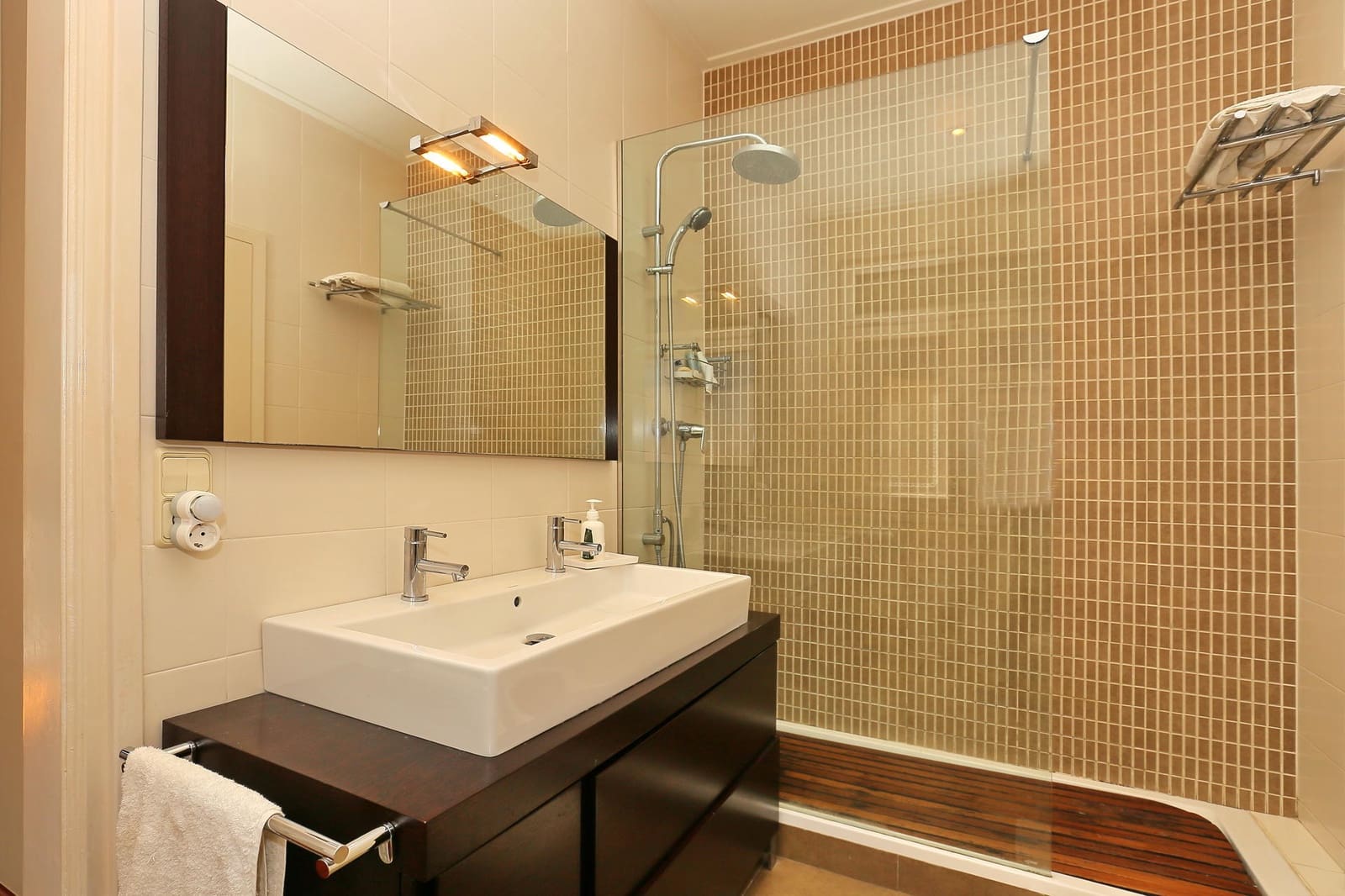 12 camera da letto Casa in vendita in Matadepera con piscina - 1.950.000 € (Rif: 9343721)